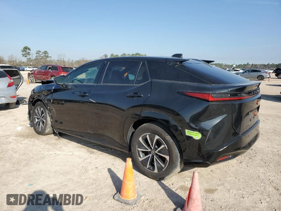2023 Lexus RZ 450e Premium z VIN JTJAAAAB2PA007458, wystawiony jako Copart lot #47473275 z przebiegiem 6 041 mil mil oraz Szkoda całkowita • Salvage title. Historia ofert i sprzedaży dostępna na DreamBid. Obrazek 2.