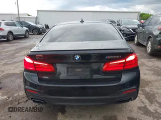 2019 BMW 5 Series M550i xDrive z VIN WBAJB9C53KB464754, wystawiony jako IAAI lot #42116407 z przebiegiem 156 418 mil mil oraz . Historia ofert i sprzedaży dostępna na DreamBid. Obrazek 15.