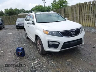 2012 Kia Sorento SX with VIN 5XYKWDA23CG252967, listed as a IAAI auction lot 42670338 with 141,886 mi miles and . Bid and sale history available at DreamBid. Image 1.