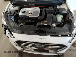 2018 Hyundai Sonata Hybrid Limited with VIN KMHE34L31JA084041, listed as a Copart auction lot 78978654 with 74,221 mi miles and Non Repairable. Bid and sale history available at carsss.com. Image 11.