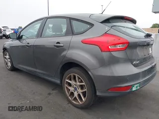 2015 Ford Focus SE with VIN 1FADP3K27FL387012, listed as a IAAI auction lot 42100945 with 85,588 mi miles. Bid and sale history available at carsss.com. Image 3.