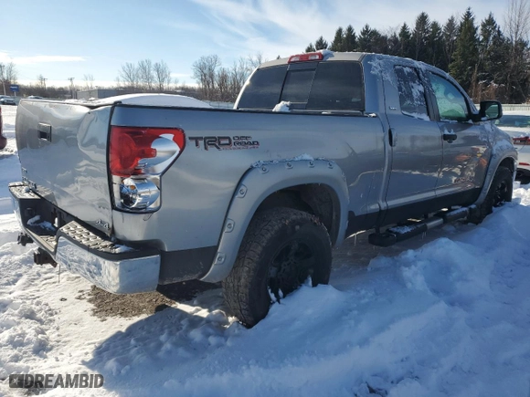 2007 Toyota Tundra SR5 with VIN 5TBBT54197S455591, listed as a Copart auction lot 42694055 with 177,963 mi miles and Non Repairable. Bid and sale history available at carsss.com. Image 3.