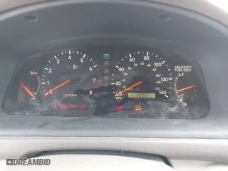 2000 Lexus ES 300 with VIN JT8BF28G1Y5099039, listed as a IAAI auction lot 41702348 with 229,398 mi miles. Bid and sale history available at carsss.com. Image 7.