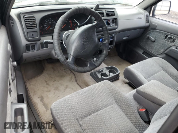2000 Nissan Frontier XE with VIN 1N6DD26S4YC412262, listed as a Copart auction lot 53858205 with 172,428 mi miles and Clean title. Bid and sale history available at DreamBid. Image 8.