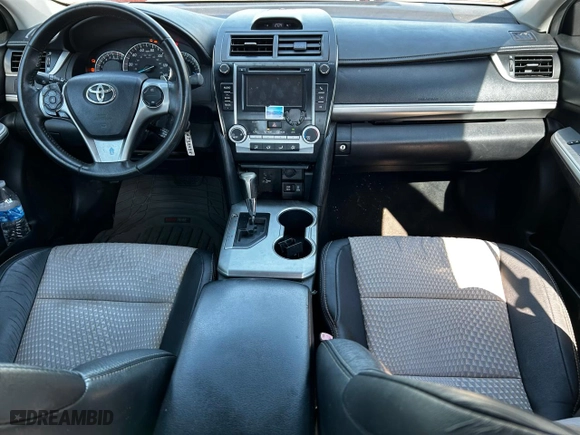 2014 Toyota Camry L with VIN 4T1BF1FK1EU738438, listed as a Copart auction lot 53657335 with 164,729 mi miles and Clean Title. Bid and sale history available at carsss.com. Image 9.