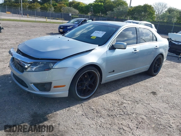 2010 Ford Fusion Hybrid with VIN 3FADP0L35AR354431, listed as a IAAI auction lot 42107722 with 142,250 mi miles. Bid and sale history available at carsss.com. Image 17.