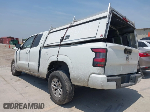 2024 Nissan Frontier S with VIN 1N6ED1CL0RN623511, listed as a IAAI auction lot 42276972 with 24,425 mi miles and . Bid and sale history available at DreamBid. Image 3.
