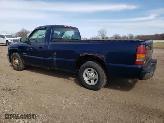 2000 Chevrolet Silverado 1500 with VIN 1GCEC14W7YE274991, listed as a Copart auction lot 49786355 with 76,175 mi miles and Clean Title. Bid and sale history available at carsss.com. Image 2.