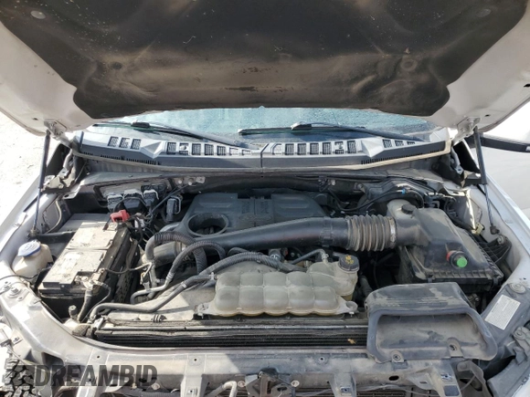 2019 Ford F-150 XL with VIN 1FTFW1E15KFC61298, listed as a Copart auction lot 50337045 with 238,240 mi miles and Salvage title. Bid and sale history available at DreamBid. Image 11.