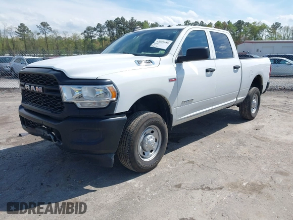 2022 Ram 2500 Tradesman with VIN 3C6UR5CJ6NG203221, listed as a IAAI auction lot 42005686 with 132,446 mi miles. Bid and sale history available at carsss.com. Image 17.