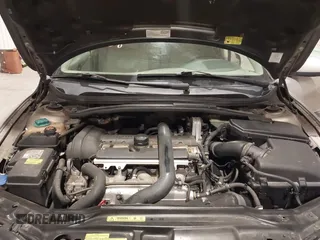 2003 Volvo S60 2.4L Turbo with VIN YV1RS58D432256036, listed as a IAAI auction lot 41805738 with 285,341 mi miles. Bid and sale history available at carsss.com. Image 10.
