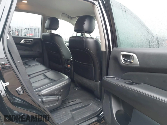 2018 Nissan Pathfinder SV with VIN 5N1DR2MN7JC633034, listed as a IAAI auction lot 41608707 with 118,694 mi miles. Bid and sale history available at carsss.com. Image 8.