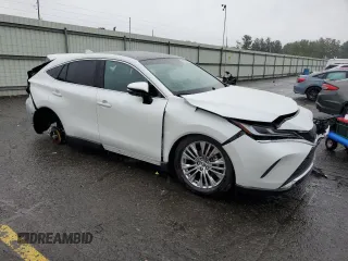 2024 Toyota Venza LE with VIN JTEAAAAH0RJ163536, listed as a Copart auction lot 66150124 with 3,169 mi miles and Salvage Title. Bid and sale history available at carsss.com. Image 4.