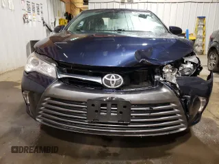 2015 Toyota Camry XLE z VIN 4T1BF1FK2FU919081, wystawiony jako Copart lot #54586885 z przebiegiem 84 855 mil mil oraz Szkoda całkowita • Salvage title. Historia ofert i sprzedaży dostępna na DreamBid. Obrazek 5.