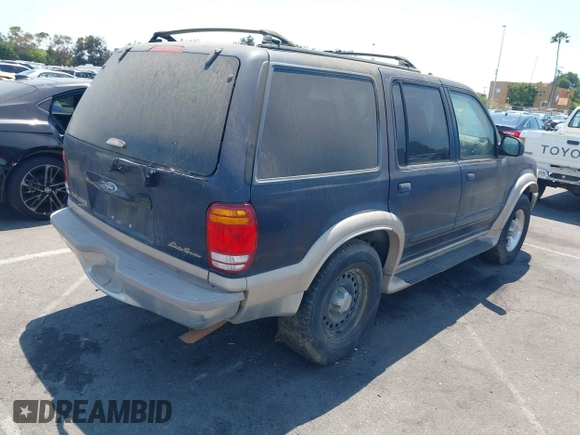 2000 Ford Explorer Eddie Bauer с VIN 1FMZU64E2YZA53922, выставлен на аукционе IAAI как лот 42765856 с пробегом 191 240 миль миль и . История ставок и продаж доступна на DreamBid. Изображение 4.