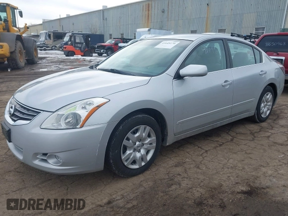 2012 Nissan Altima 2.5 SL with VIN 1N4AL2AP2CN403025, listed as a IAAI auction lot 41649270 with 68,162 mi miles. Bid and sale history available at carsss.com. Image 2.