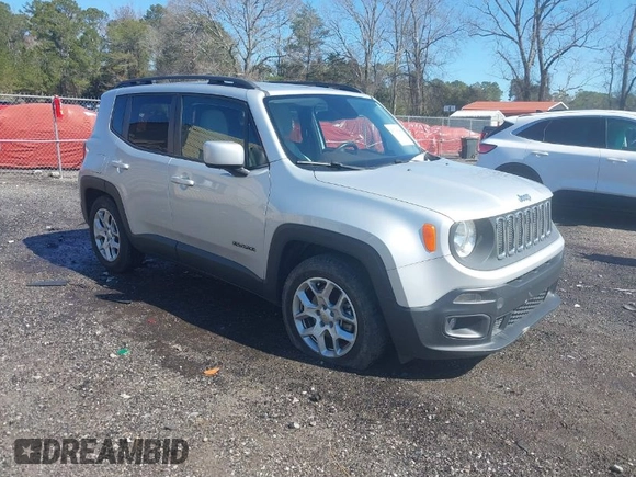 2015 Jeep Renegade Latitude with VIN ZACCJABT1FPB80079, listed as a IAAI auction lot 41768086 with 125,467 mi miles. Bid and sale history available at carsss.com. Image 1.