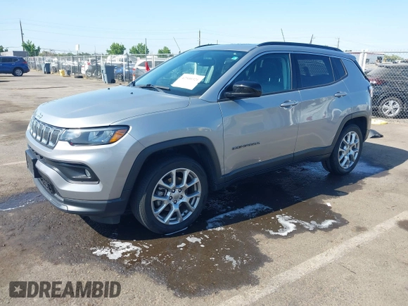 2022 Jeep Compass Latitude Lux with VIN 3C4NJDFB9NT170662, listed as a IAAI auction lot 42500321 with 57,782 mi miles and . Bid and sale history available at DreamBid. Image 18.