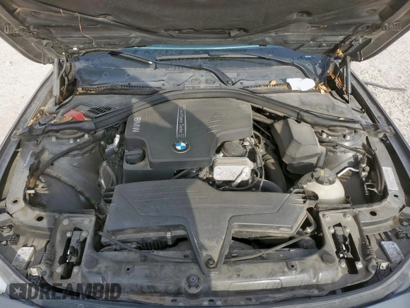 2016 BMW 3 Series 328i z VIN WBA8E9C52GK646717, wystawiony jako Copart lot #58204995 z przebiegiem 70 525 mil mil oraz Szkoda całkowita • Salvage title. Historia ofert i sprzedaży dostępna na DreamBid. Obrazek 11.