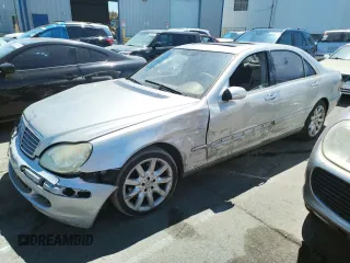 2004 Mercedes-Benz S-Class with VIN WDBNG75J64A432425, listed as a Copart auction lot 69117804 with 0 mi miles and Salvage Title. Bid and sale history available at carsss.com. Image 1.