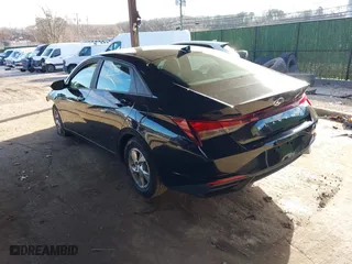 2021 Hyundai Elantra SE with VIN KMHLL4AG5MU195451, listed as a IAAI auction lot 41099908 with 20,388 mi miles. Bid and sale history available at carsss.com. Image 3.