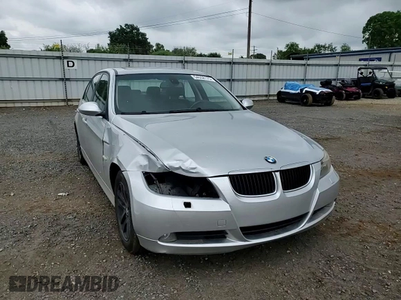 2007 BMW 3 Series 328xi с VIN WBAVC93577KX54341, выставлен на аукционе Copart как лот 54558175 с пробегом 138 809 миль миль и Списание • Salvage title. История ставок и продаж доступна на DreamBid. Изображение 13.