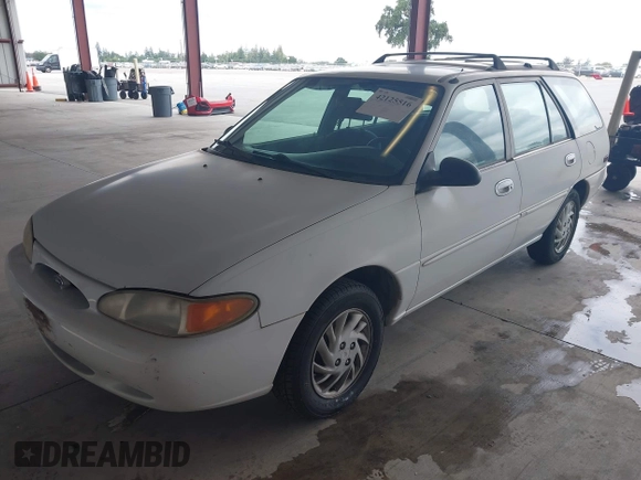1999 Ford Escort SE with VIN 3FAFP15P3XR186800, listed as a IAAI auction lot 42125516 with 166,270 mi miles. Bid and sale history available at carsss.com. Image 2.