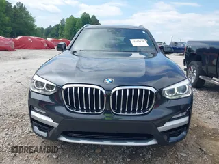 2018 BMW X3 xDrive30i z VIN 5UXTR9C51JLD63858, wystawiony jako IAAI lot #42161120 z przebiegiem 55 073 mil mil oraz . Historia ofert i sprzedaży dostępna na DreamBid. Obrazek 12.