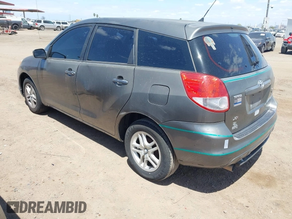 2005 Toyota Matrix STD with VIN 2T1KR32E05C399465, listed as a IAAI auction lot 42084140 with 147,281 mi miles. Bid and sale history available at carsss.com. Image 3.