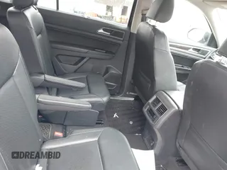 2019 Volkswagen Atlas SE z VIN 1V2UR2CA6KC580992, wystawiony jako IAAI lot #41902265 z przebiegiem 63 233 mil mil oraz . Historia ofert i sprzedaży dostępna na DreamBid. Obrazek 8.