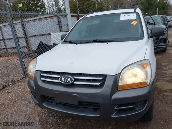 2008 Kia Sportage LX with VIN KNDJF724487492045, listed as a IAAI auction lot 41108512 with 316,740 mi miles. Bid and sale history available at carsss.com. Image 12.