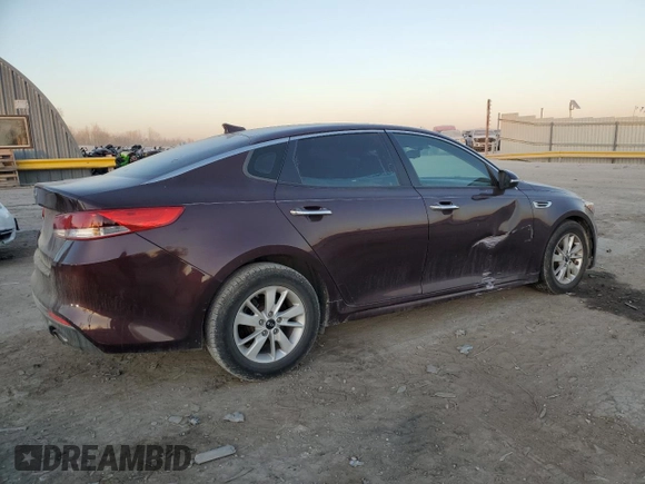 2016 Kia Optima LX z VIN 5XXGT4L36GG053507, wystawiony jako Copart lot #85898534 z przebiegiem 89 192 mil mil oraz Szkoda całkowita • Salvage title. Historia ofert i sprzedaży dostępna na DreamBid. Obrazek 3.