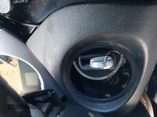 2005 Nissan Murano SL z VIN JN8AZ08W65W412340, wystawiony jako IAAI lot #41611940 z przebiegiem 130 861 mil mil oraz . Historia ofert i sprzedaży dostępna na DreamBid. Obrazek 11.