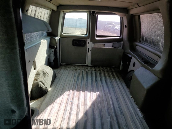 2004 Chevrolet Express Cargo Van with VIN 1GCFG15X841140041, listed as a Copart auction lot 41651635 with 171,503 mi miles and Salvage Title. Bid and sale history available at carsss.com. Image 10.