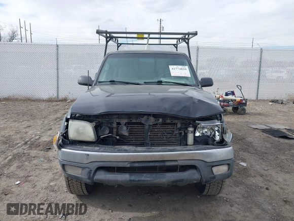 2003 Toyota Tacoma with VIN 5TEWN72N53Z176334, listed as a IAAI auction lot 41774810 with 190,543 mi miles. Bid and sale history available at carsss.com. Image 12.