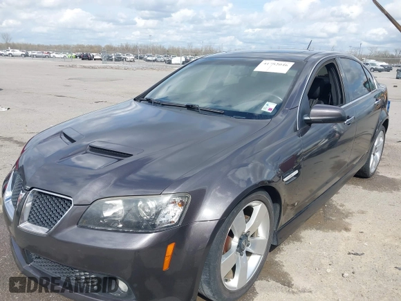 2009 Pontiac G8 GT with VIN 6G2EC57Y09L209733, listed as a IAAI auction lot 41752046 with 86,359 mi miles. Bid and sale history available at carsss.com. Image 17.