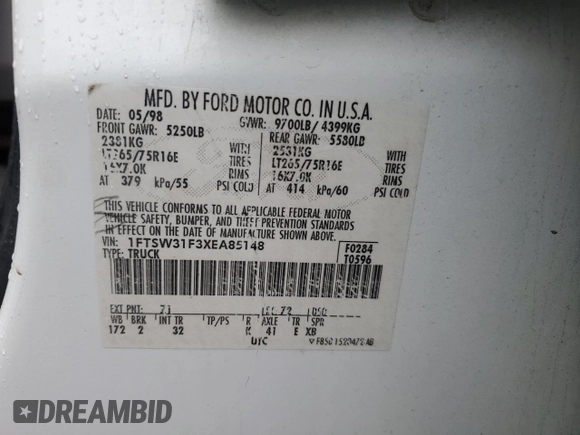 1999 Ford F-350 XL z VIN 1FTSW31F3XEA85148, wystawiony jako Copart lot #45558535 z przebiegiem 379 776 mil mil oraz Szkoda całkowita • Salvage title. Historia ofert i sprzedaży dostępna na DreamBid. Obrazek 12.