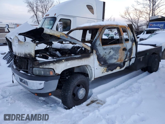 1998 Dodge 3500 z VIN 1B7MF3366WJ241288, wystawiony jako Copart lot #49095745 z przebiegiem Nie podano mil oraz Nie do naprawy • Non repairable. Historia ofert i sprzedaży dostępna na DreamBid. Obrazek 1.