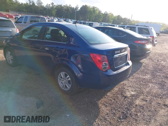 2014 Chevrolet Sonic LT with VIN 1G1JC5SH3E4228384, listed as a IAAI auction lot 41940480 with 127,176 mi miles and . Bid and sale history available at DreamBid. Image 3.