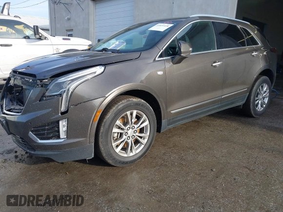 2020 Cadillac XT5 Premium Luxury FWD with VIN 1GYKNCRS0LZ122920, listed as a IAAI auction lot 41021418 with 68,125 mi miles. Bid and sale history available at carsss.com. Image 17.