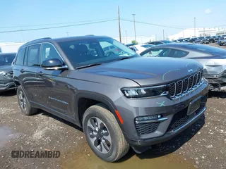 2022 Jeep Grand Cherokee with VIN 1C4RJYB67N8716360, listed as a IAAI auction lot 42464479 with 17,208 mi miles and . Bid and sale history available at DreamBid. Image 1.