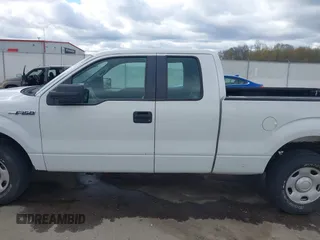 2009 Ford F-150 XL with VIN 1FTPX14V29FA78604, listed as a IAAI auction lot 41996930 with 250,408 mi miles and . Bid and sale history available at DreamBid. Image 14.