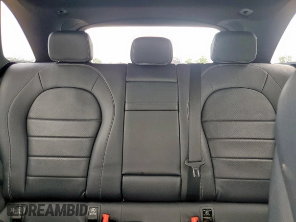 2019 Mercedes-Benz GLC 300 с VIN WDC0G4JB3K1000102, выставлен на аукционе Copart как лот 59946915 с пробегом 68 272 миль миль и Списание • Salvage title. История ставок и продаж доступна на DreamBid. Изображение 10.