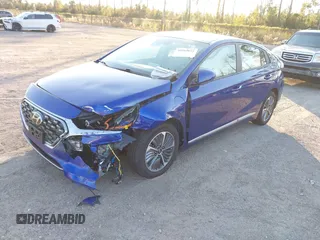 2021 Hyundai Ioniq SE with VIN KMHC65LD8MU252578, listed as a IAAI auction lot 40965612 with 25,384 mi miles and . Bid and sale history available at DreamBid. Image 17.