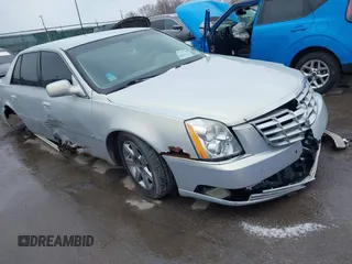 2006 Cadillac DTS w/1SC with VIN 1G6KD57Y56U137655, listed as a IAAI auction lot 41673123 with 193,015 mi miles. Bid and sale history available at carsss.com. Image 1.
