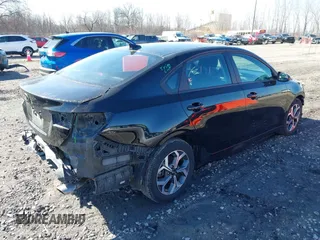 2021 Kia Forte LXS with VIN 3KPF24AD0ME302866, listed as a IAAI auction lot 42022415 with 41,999 mi miles and . Bid and sale history available at carsss.com. Image 4.