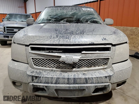 2010 Chevrolet Suburban LTZ with VIN 1GNUKKE38AR283830, listed as a Copart auction lot 84887104 with 298,548 mi miles and Salvage Title. Bid and sale history available at carsss.com. Image 5.