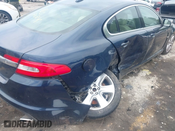 2009 Jaguar XF Luxury z VIN SAJWA05B29HR23758, wystawiony jako IAAI lot #42280805 z przebiegiem 249 400 mil mil oraz . Historia ofert i sprzedaży dostępna na DreamBid. Obrazek 6.