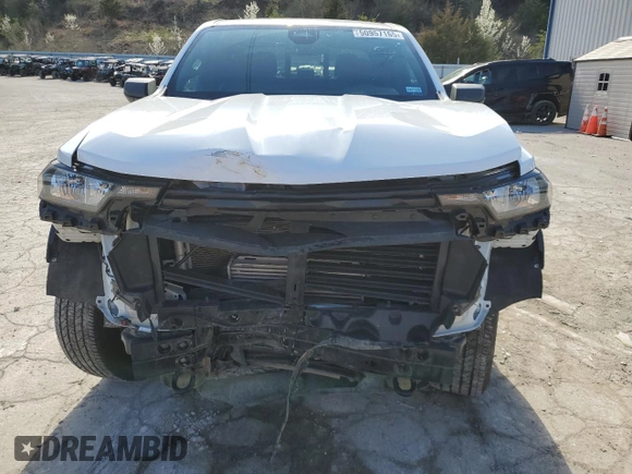 2024 Chevrolet Colorado 4WD Work Truck z VIN 1GCPTBEK2R1274089, wystawiony jako Copart lot #50957165 z przebiegiem 23 957 mil mil oraz Szkoda całkowita • Salvage title. Historia ofert i sprzedaży dostępna na DreamBid. Obrazek 5.