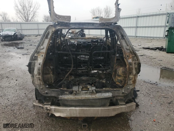 2019 Jeep Cherokee Latitude with VIN 1C4PJLCB1KD327593, listed as a Copart auction lot 49848315 with 0 mi miles and Non Repairable. Bid and sale history available at carsss.com. Image 6.